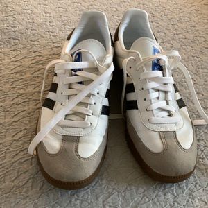 Adidas “vegan” Samba sneakers. Size 9